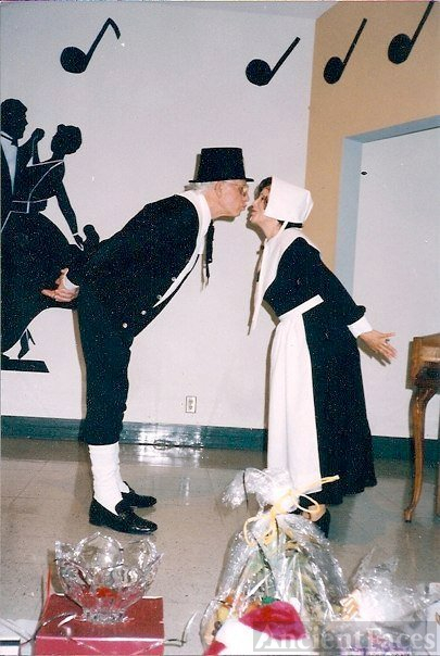 Tom and Terry Rogalski - Thanksgiving Pilgrims