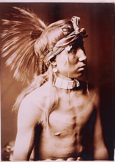 Shows As He Goes, half-length portrait