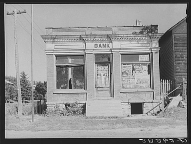 Closed bank. Haverhill, Iowa