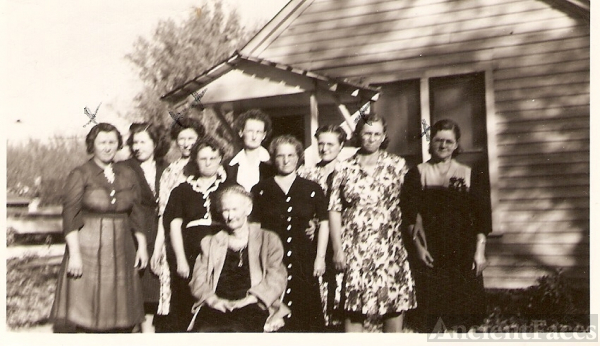Mary Lou Vina (Hobbs) Hammons