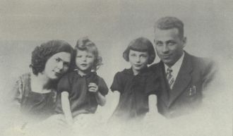 Ginette Drayer family 1943