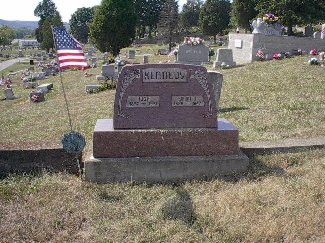 Hugh  & Emma (Searls) Kennedy gravesite