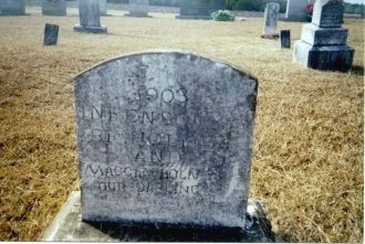 Headstone-Infant son of B.F. & Maggie Holmes