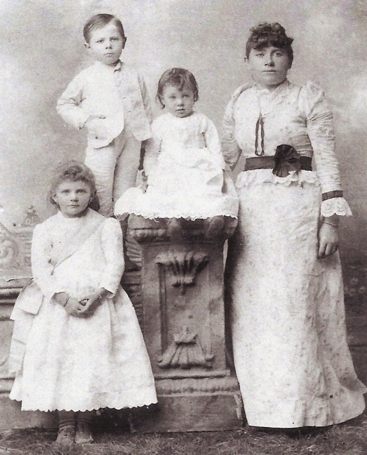 Anna Tisserand Fritz and her Children