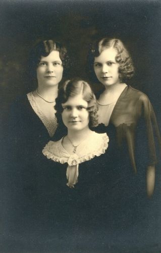 Minnie,Irene & Viola Harclerode 1920's