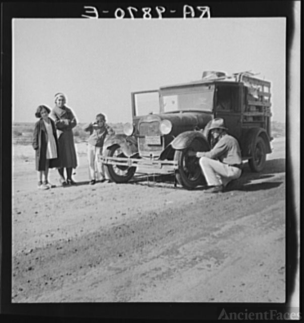 Drought Refugee Family From Mcalester, Oklahoma. Arrived