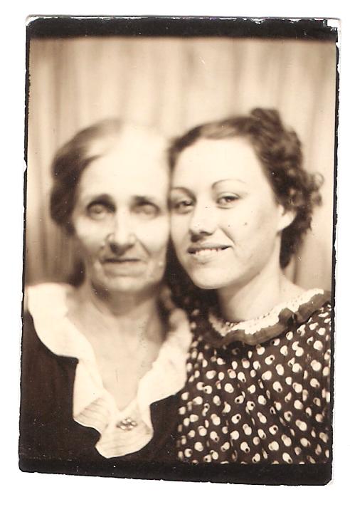 Anna May and Mildred Virginia