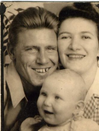 Charles C Garetson family