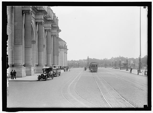 UNION STATION. SCENE