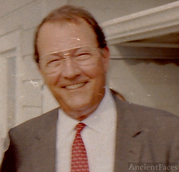 Henry M Shaw