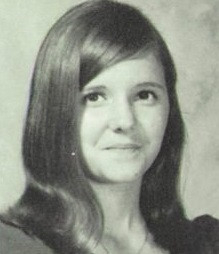 Nelda S Fitts