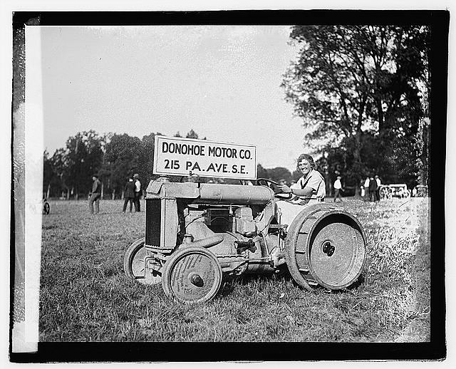 Ford tractor demonstration