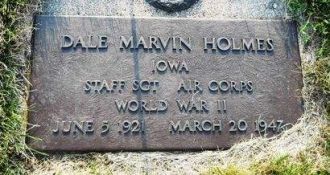 Dale M Holmes gravesite