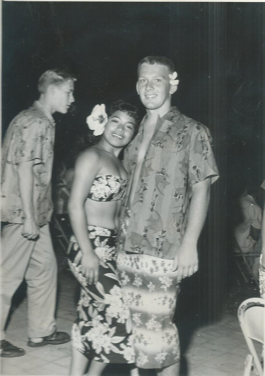 Russ Poe at Waikiki Luau