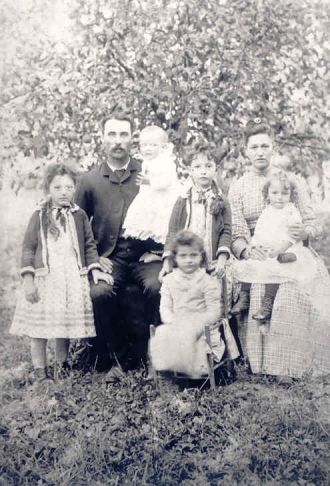 Henry Wolf and wife Rosina Yegerlehner Wolf and Family
