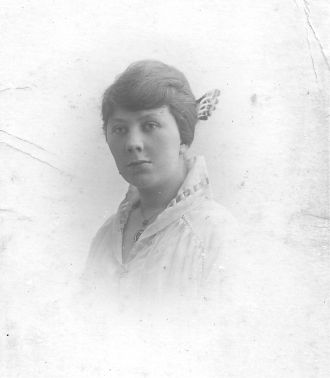 Norah, surname unknown, 1918