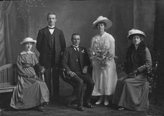 Leslie & Emma Hall, wedding 1917