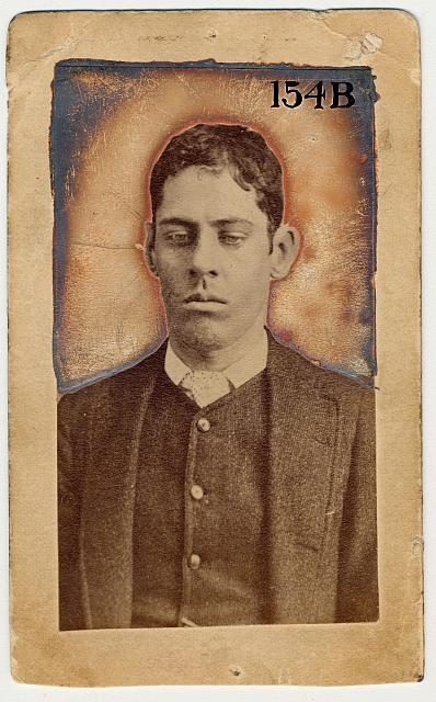 [John "Kid" McManus, half-length portrait, no. 154B]