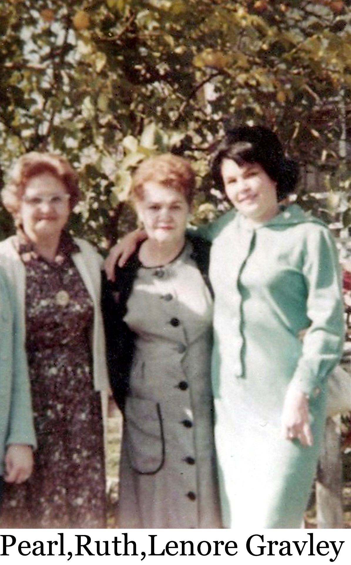Pearl, Ruth, and Lenore Gravley