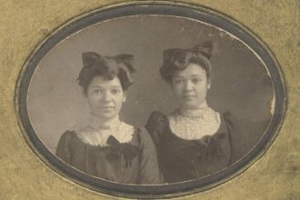 Harriett and Henrietta Harris (twins)