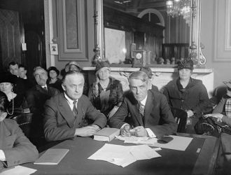 Harry Houdini & Senator Capper (Senate District Com.),...
