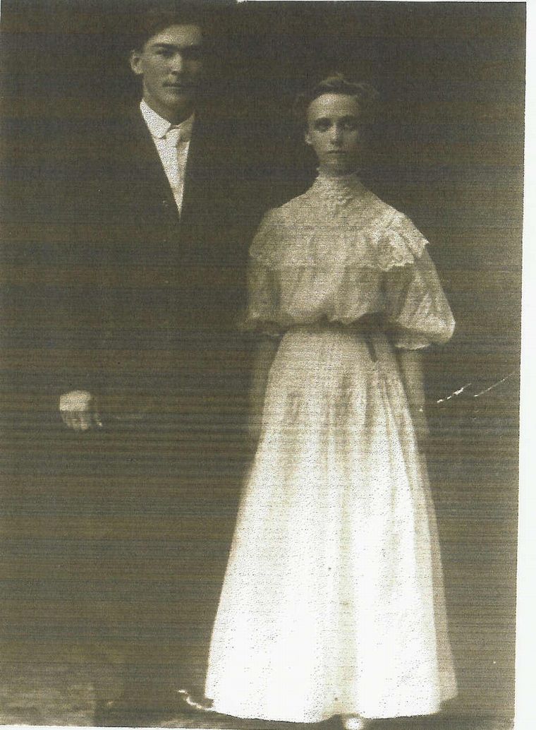 Benton Everett Carl & His Bride,Clara Alwida Scott