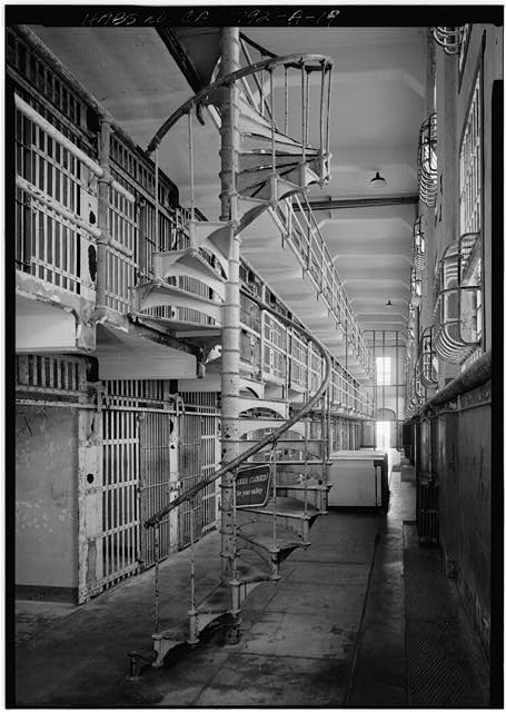 19. SOUTHEAST CORNER OF CELL BLOCK 'A', WITH VIEW OF...