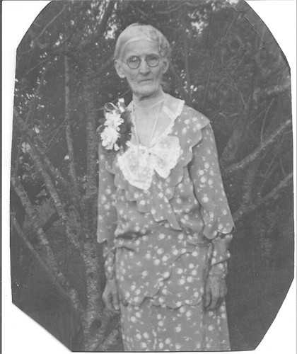 1935 Photo of my Great Grandmother Nettie Cunningham Woodcock, b.1855,  d. 1941
