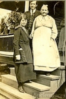 Martha Matilda Morris and children