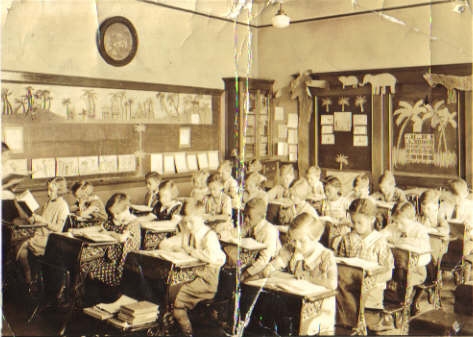 Anna Morrow 1935, Bellville N.J. 4th grade class