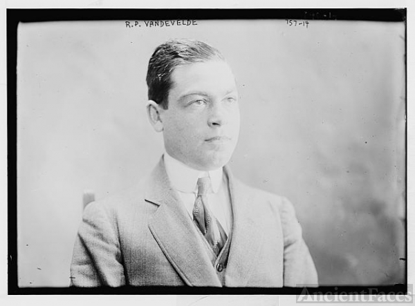 R.P. Vandevelde