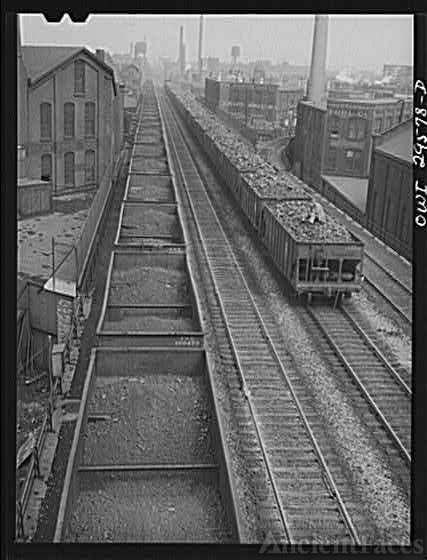 Cleveland, Ohio. On the left, a Pennsylvania Railroad...