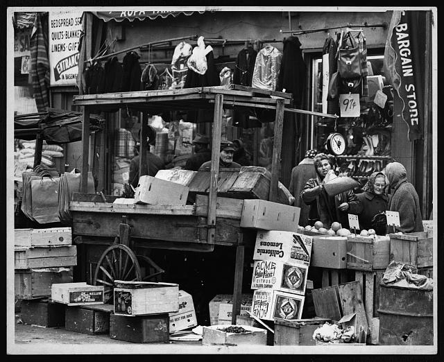 [Brownsville market, Belmont Avenue, Brooklyn, New York]