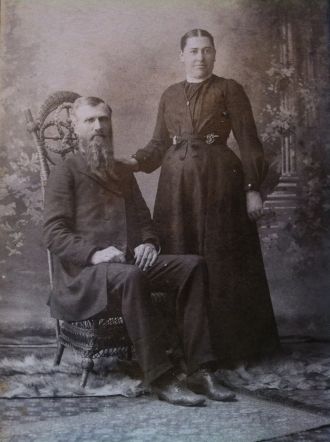 Rev. John & Marry Norris, 1907