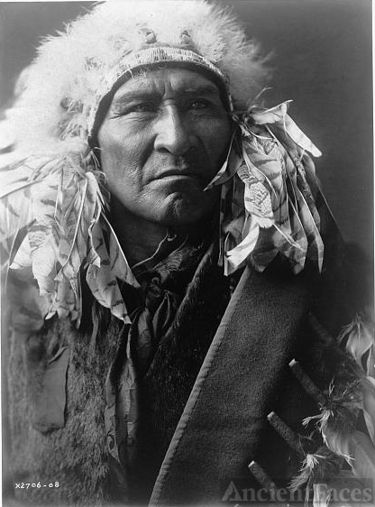 Absaroka Tribe - Crow Nation