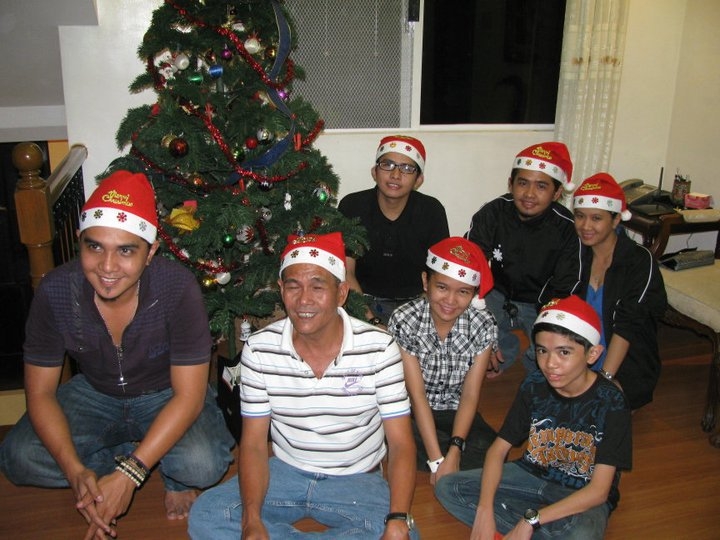 Cueto Family, Philippines 2010
