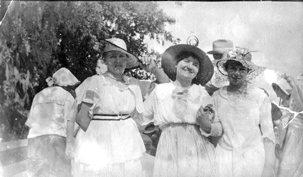 Ladies with Hats