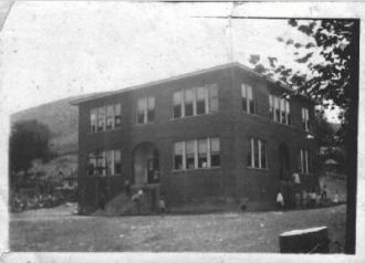 Old McCaysville Ga School