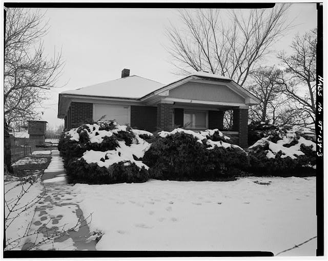 3. View of the front of the residence, looking southeast....