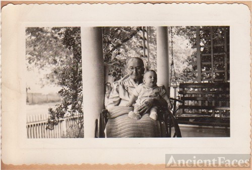 1942 Elizabeth Etta Weaver Miller, b. 1864, d. 1948 in Virginia