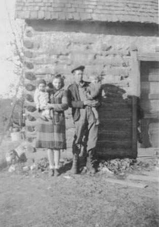 Troy Allmon family - Barry Co., MO 1943