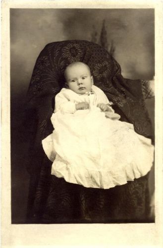 Joseph Lyle Shacklett, age 3 mo 1915