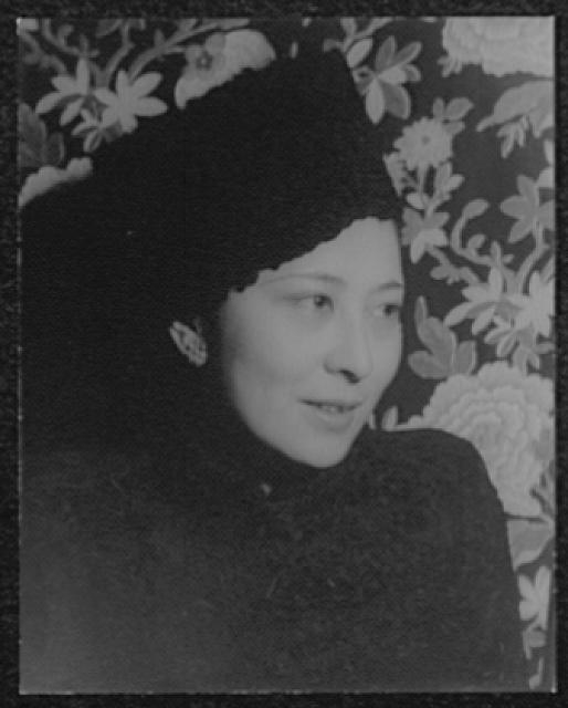 [Portrait of Hilda Yen]