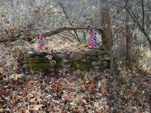 Confederate Soldiers Grave