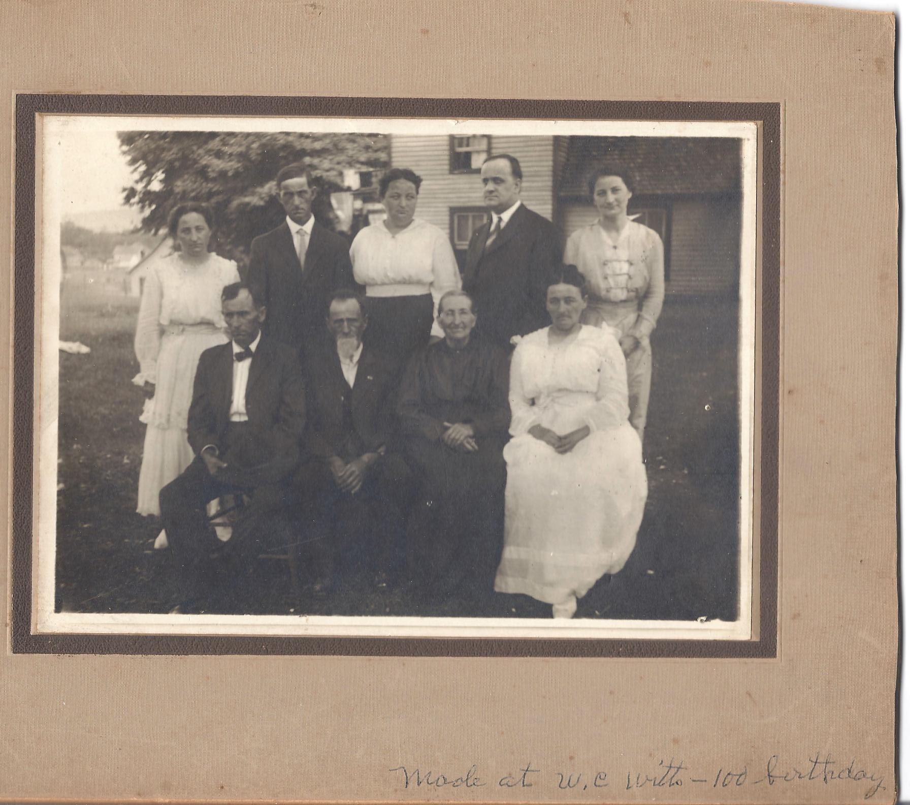 Witt Family at W.C. Witt's 100th birthday