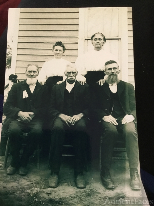 Weaver mystery picture