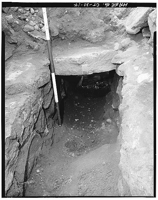 14. DETAIL VIEW OF LOWER CHANNEL OF CENTRAL EAST DRAIN,...