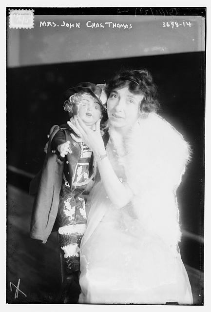 Mrs. John Chas. Thomas