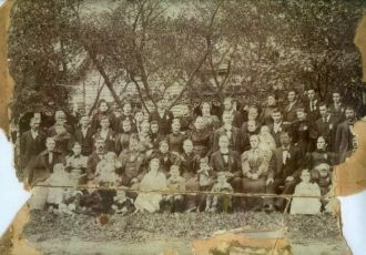 Pearson Family Reunion? Ohio c 1895