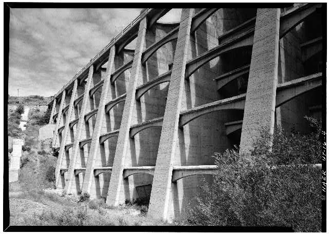 4. Detail view of downstream butresses from southeast. -...